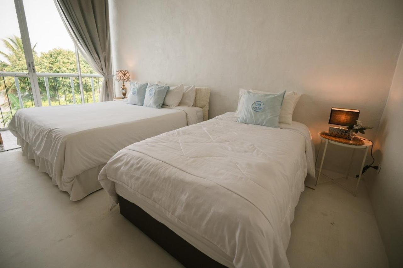 White Wall Riverfront Hotel Kamphaeng Phet Extérieur photo