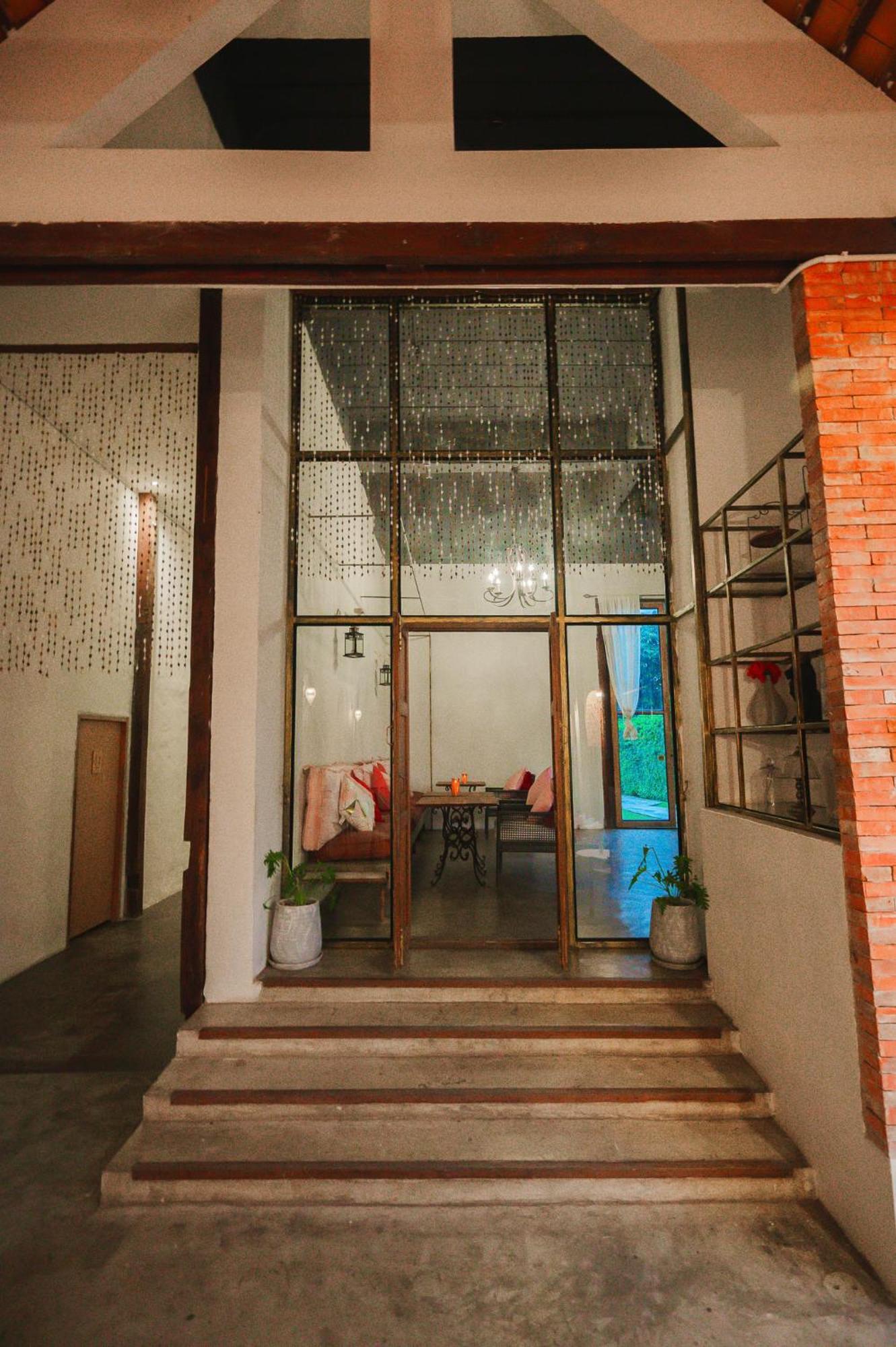 White Wall Riverfront Hotel Kamphaeng Phet Extérieur photo