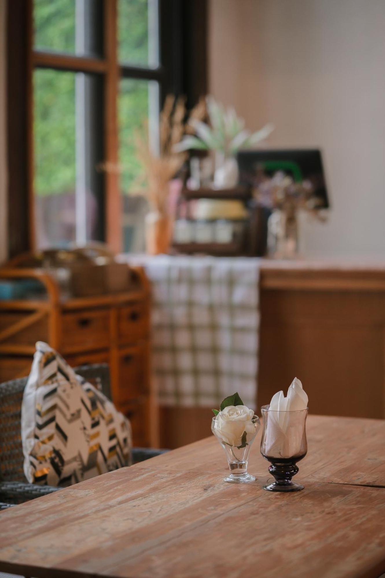 White Wall Riverfront Hotel Kamphaeng Phet Extérieur photo
