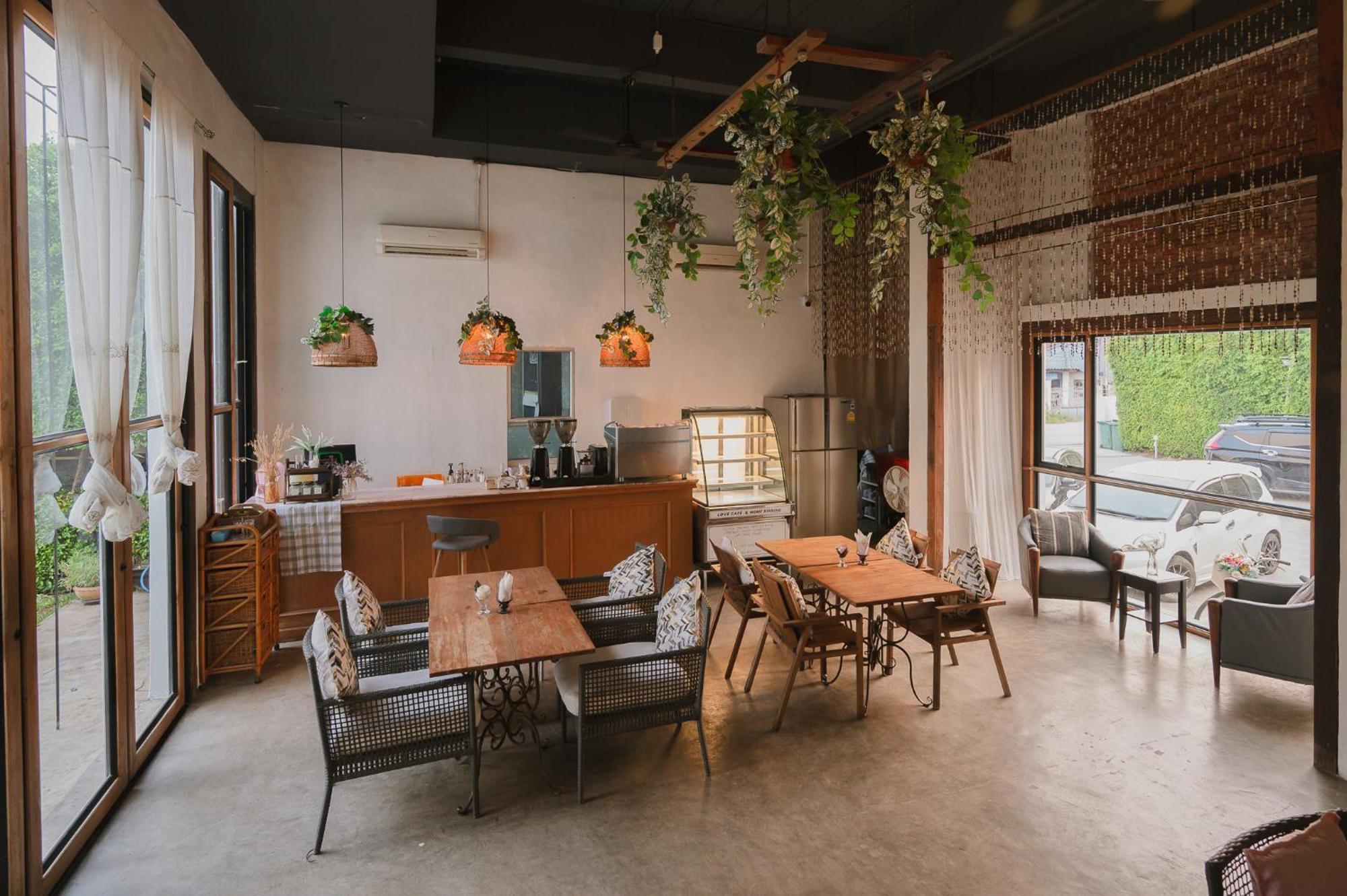 White Wall Riverfront Hotel Kamphaeng Phet Extérieur photo